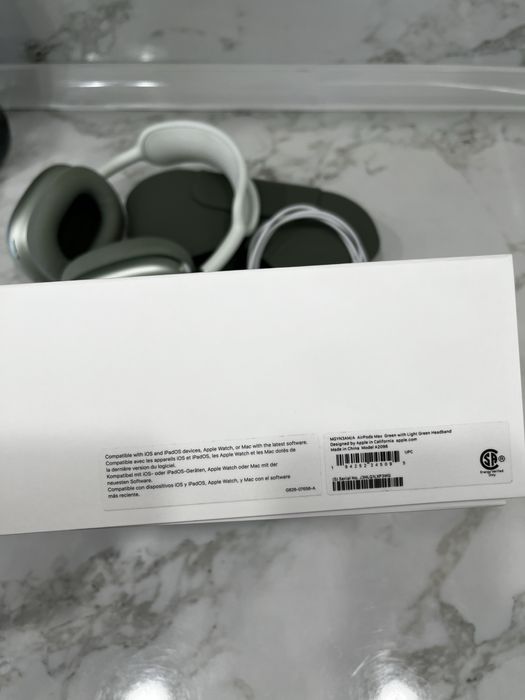 AirPods Max Green Original