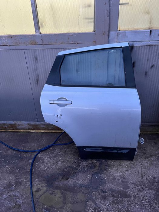 Предна и задна дясна врата • Nissan Qashqai J10 (2007–2013)