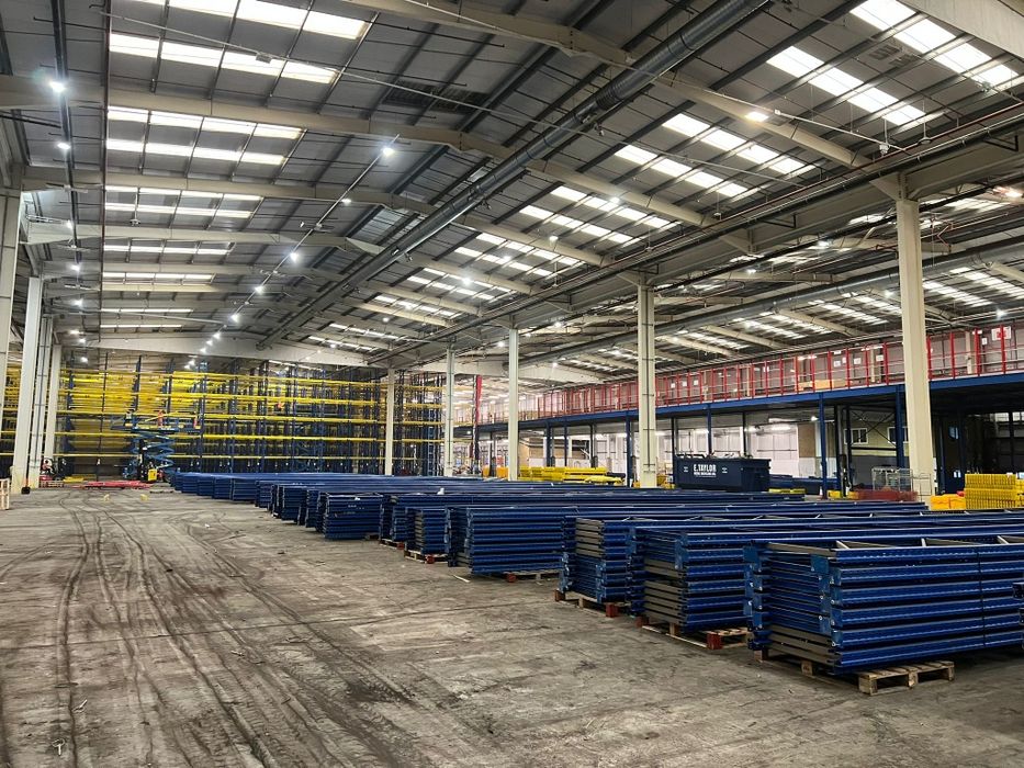 Rafturi metalice industriale