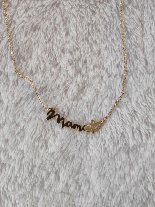 Нежни дамски колиета