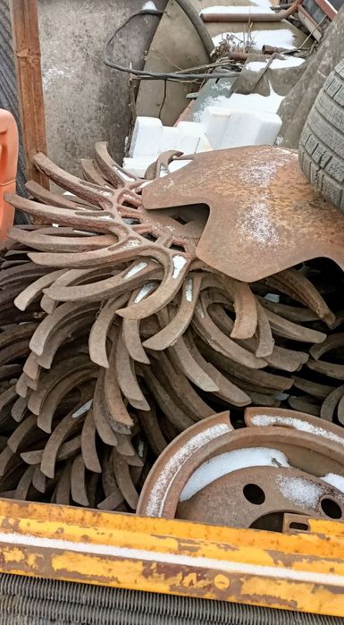 Продам баллон комбайн, расспред мтз, диск Т 25