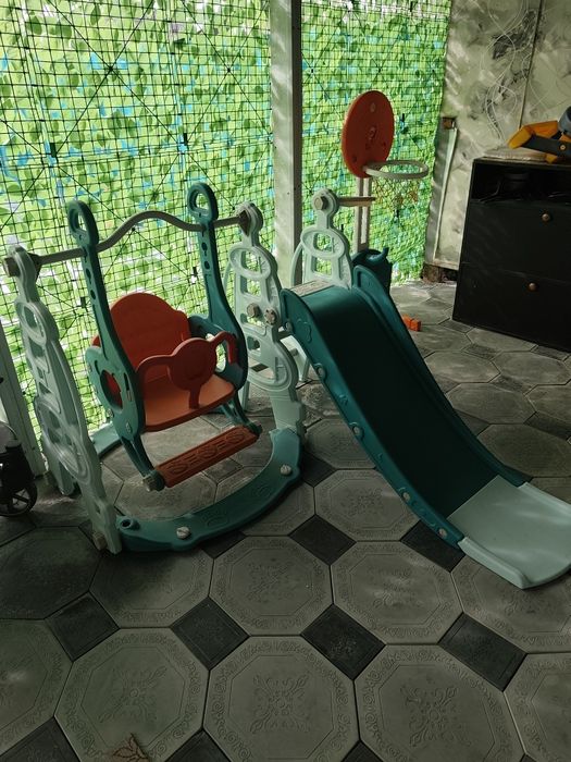 Продам  детский игровой комплекс