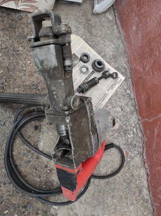 Перфоратор -Отбойник.