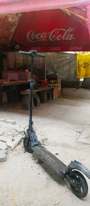 Продам электро самокат