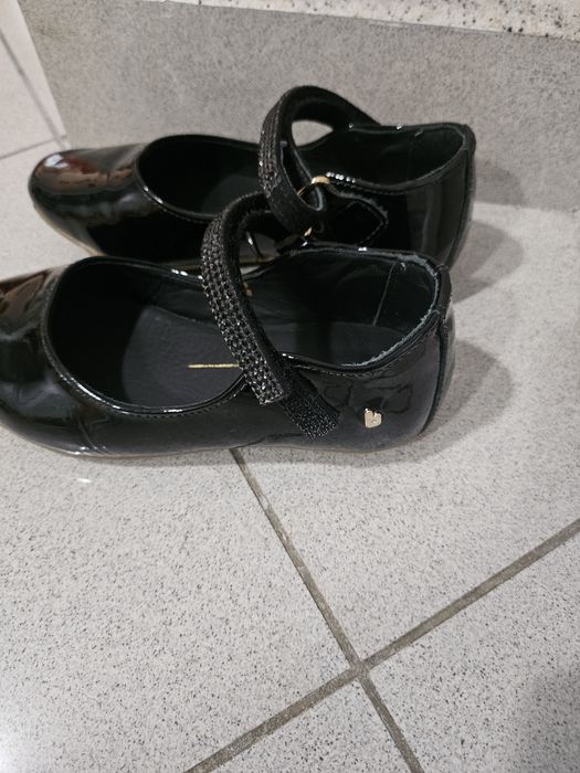 Елегантни обувки Bibi