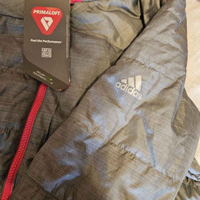 Ново яке Adidas s-m размер