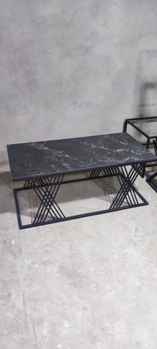 Журнальный столик в стиле лофт