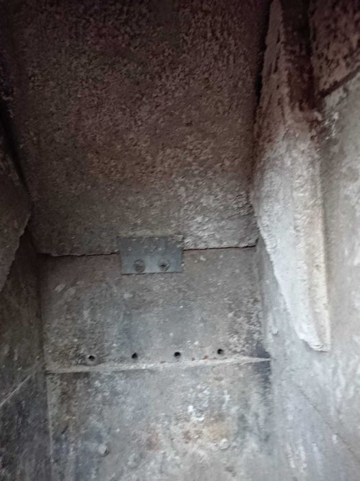 Vand soba cu usi de fonta si geam