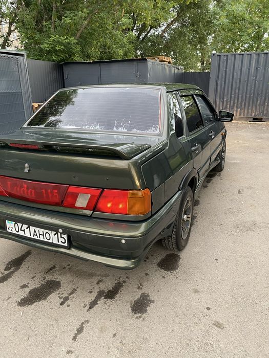 Продам машину ваз 2115