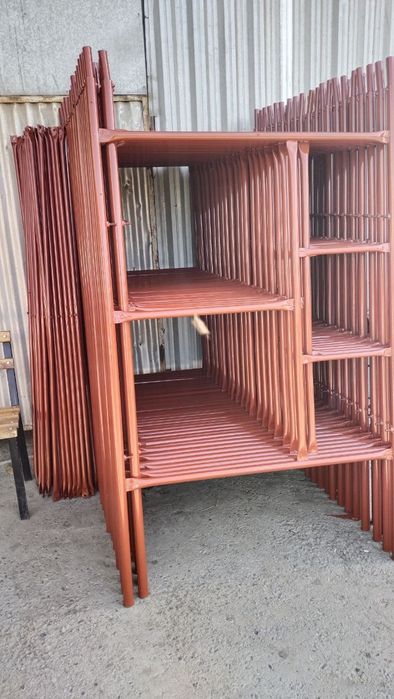 Леса  Опалубка  Поддон сотилади.