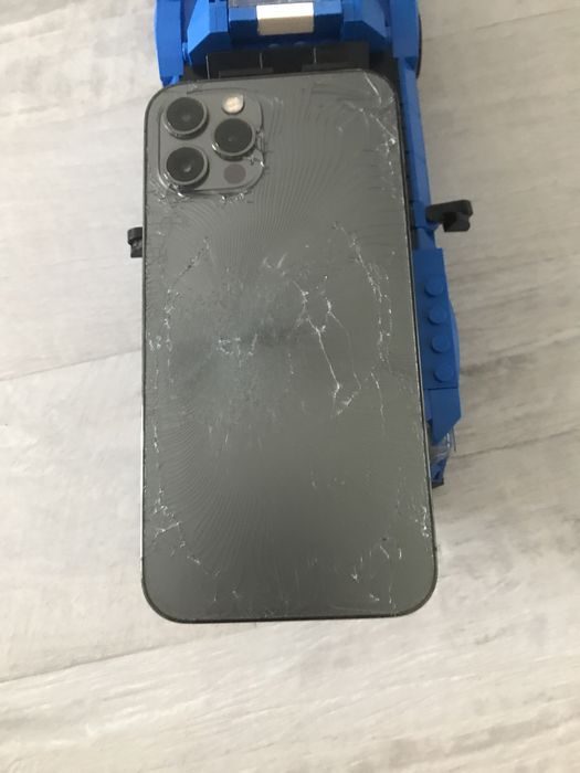 Iphone 12 pro 256  77%