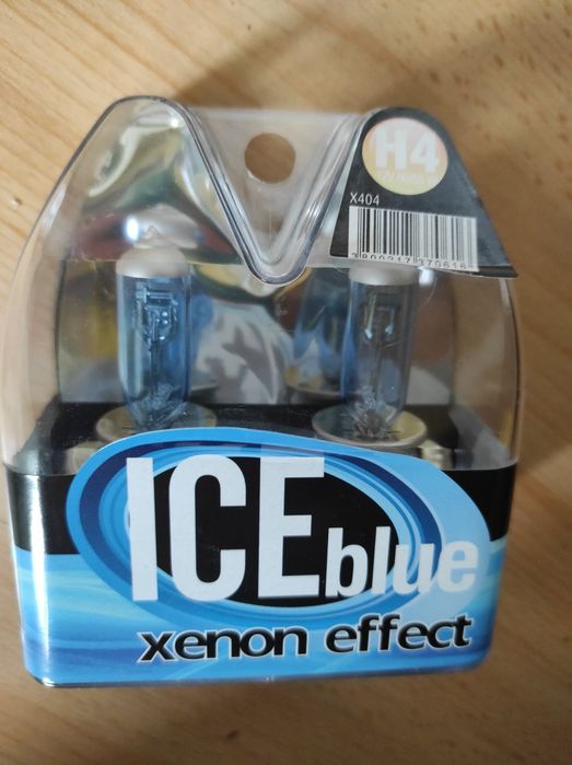 Крушки за фар за автомобил