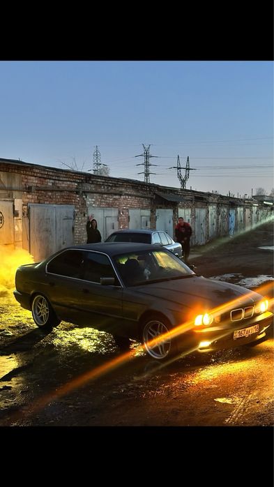 Продам диски бмв р18