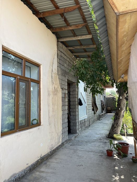 Чирчик уй сотилади