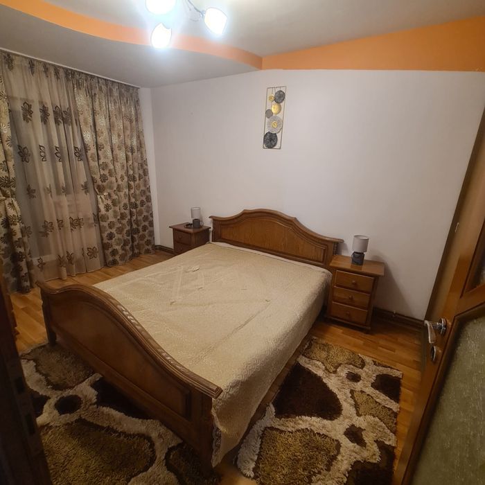 Apartament de inchiriat