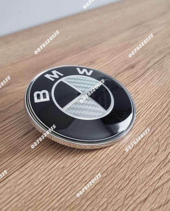 BMW карбонови емблеми 82мм и 74мм преден и заден капак