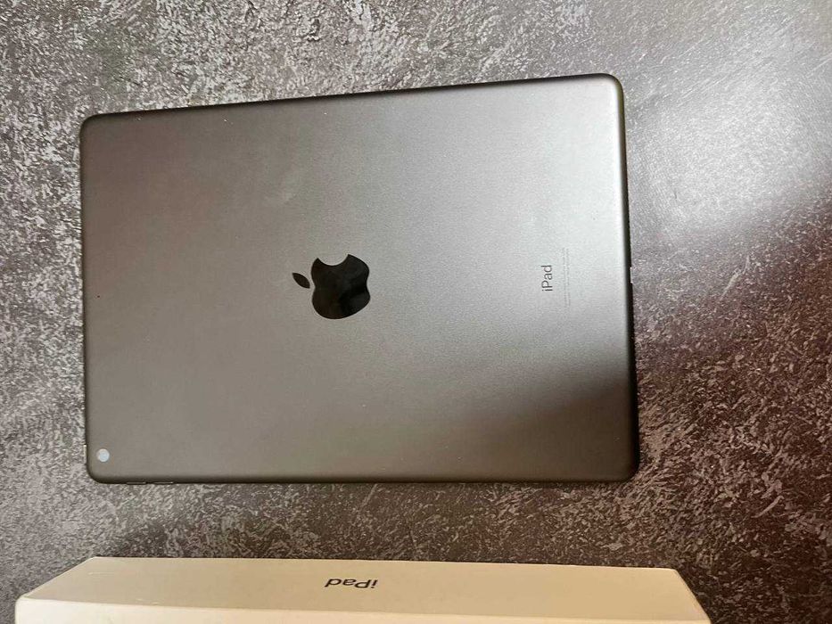 Apple Ipad 9 поколение Wi-Fi 64 Gb  (Астана, Женис 24) л 455368