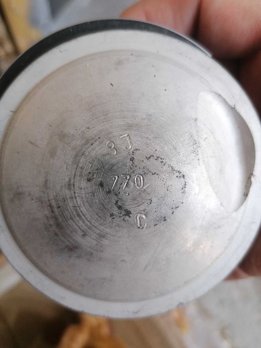 Части за Фиат 125 р. Нови и употребявани. Цени по договаряне.