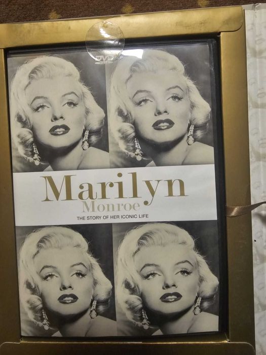 Carte aniversara - Marylin Monroe - 50 de ani