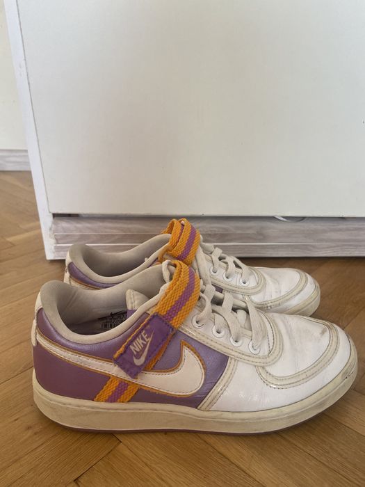 Маратонки Nike номер 38.5
