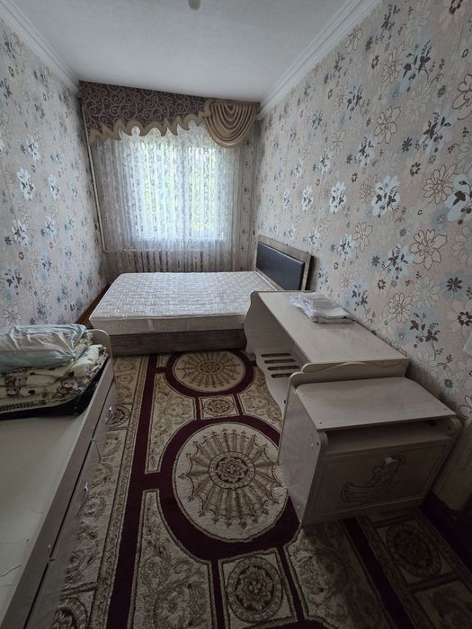 Аренда Квартира Чорсу Гулобод 3 хона 1 етаж оилага берилади