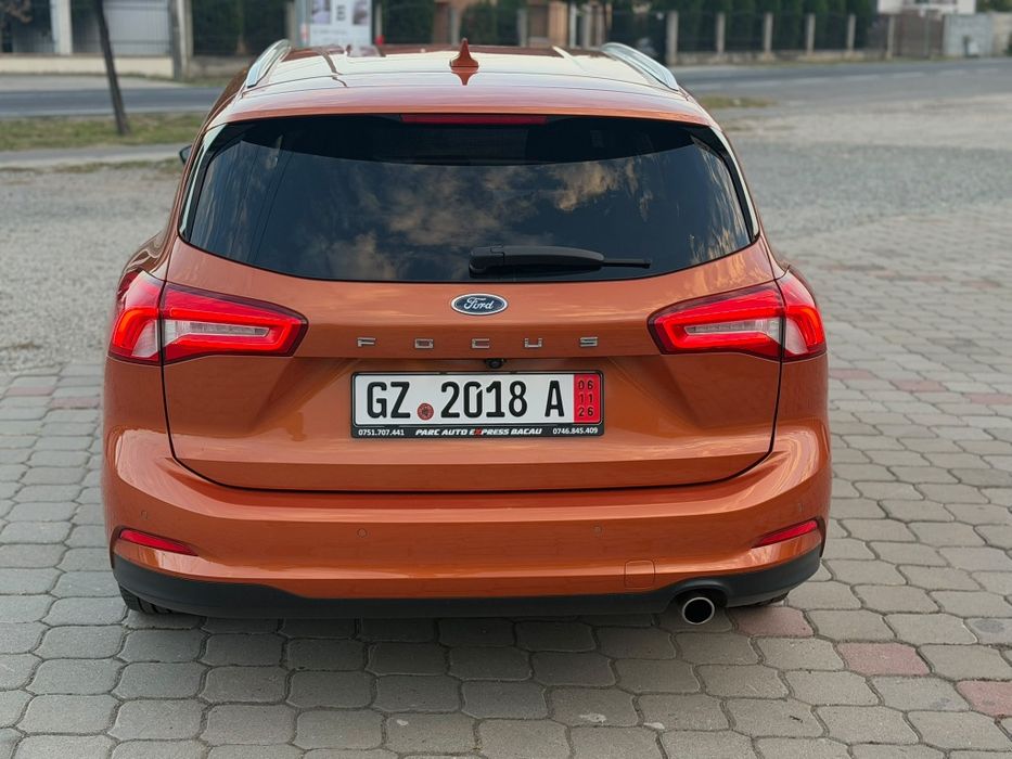 FORD Focus 2020 — imagine 4