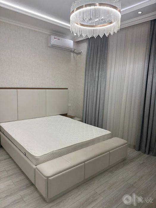 Сдаётся 4-комн Махтумкули, 120 м²