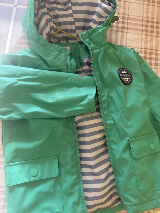 Продам Куртку 2500