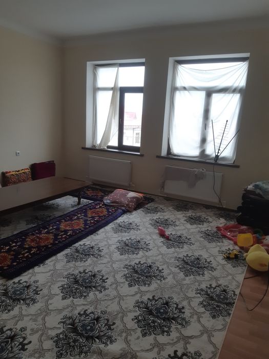 Жомбойда квартира сотилади