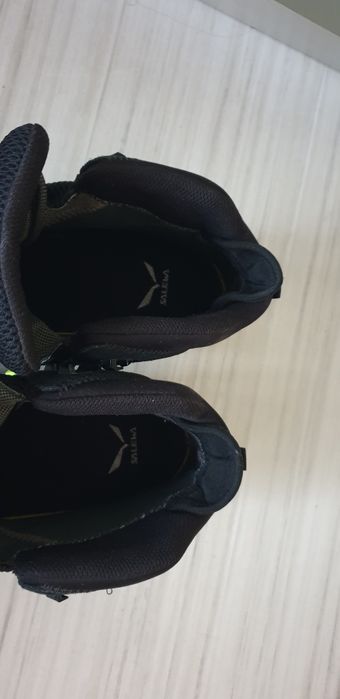 Salewa Gore - Tex Vibram / 46.5 /30.5см ОРИГИНАЛ! Мъжки спортни обувки