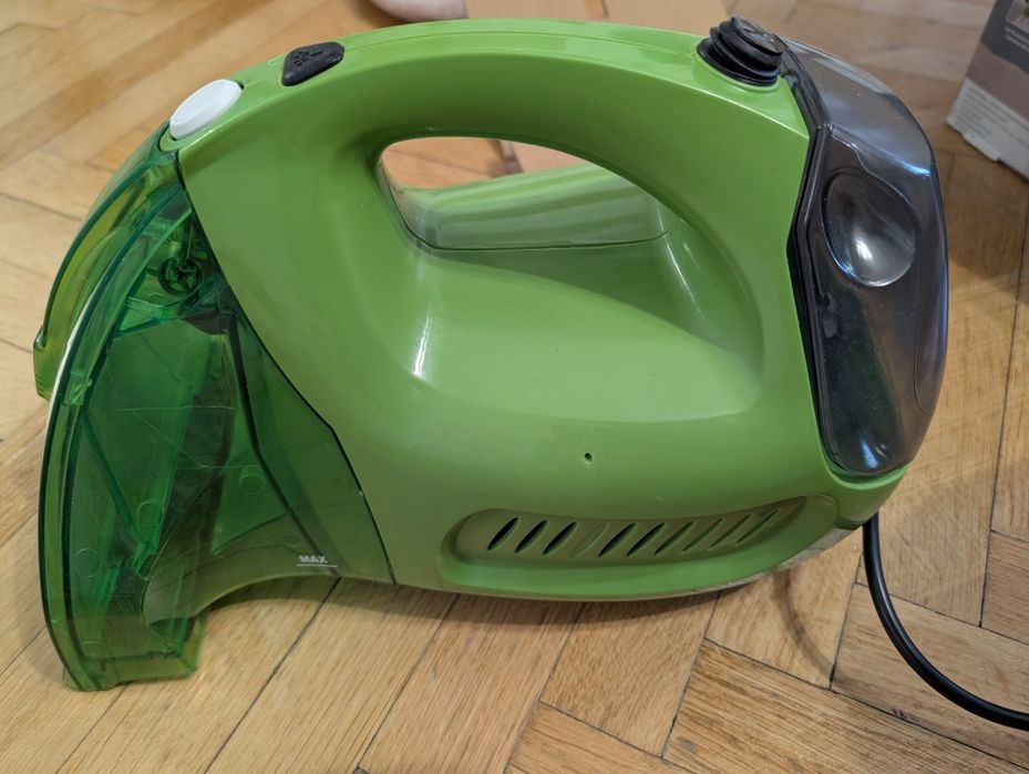 Aspirator cu spalare pentru tapiterii, covoare, mochete