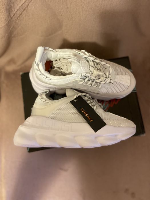 versace chain reaction