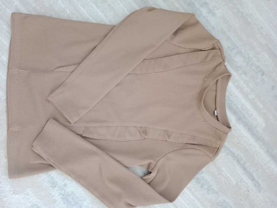 Продам вещи для девочки