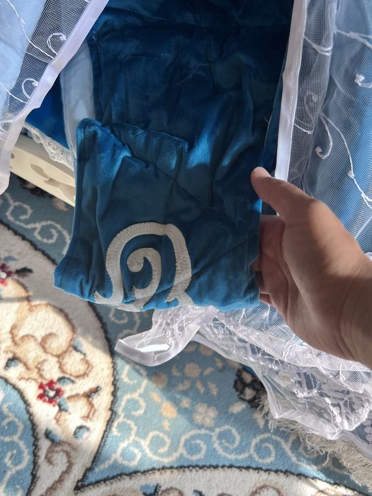 Жаңа бесік сатылады.