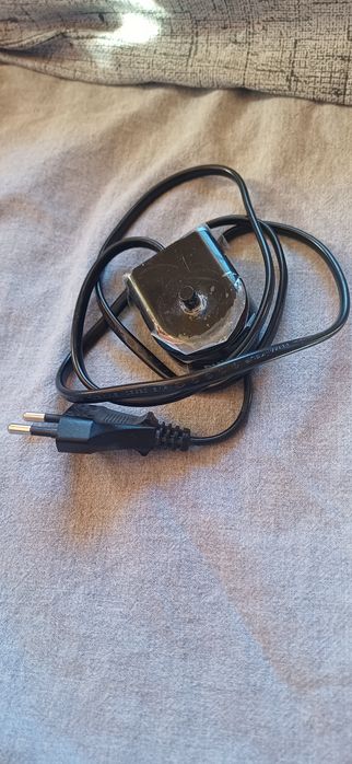 Зарядно за електрическа четка Philips