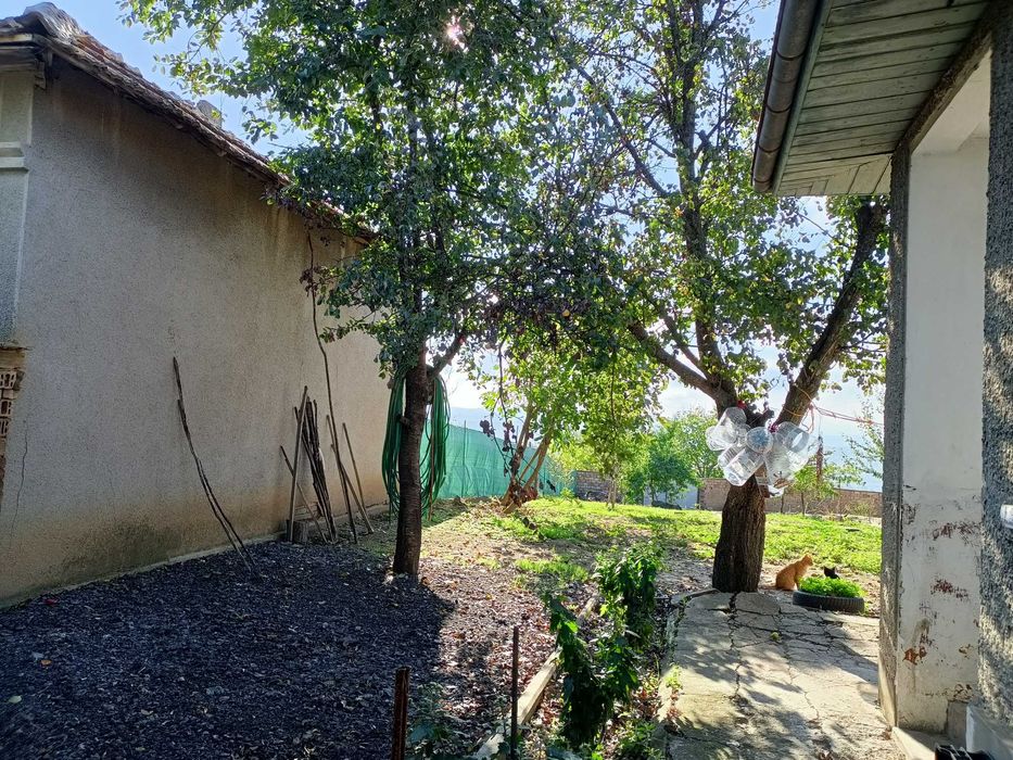 Продава се Къща в с. Черни бряг, Област Търговище - 64 кв.м за 319 €/кв.м - Снимка #5