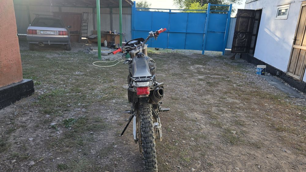 Мотоцикл эндуро 300