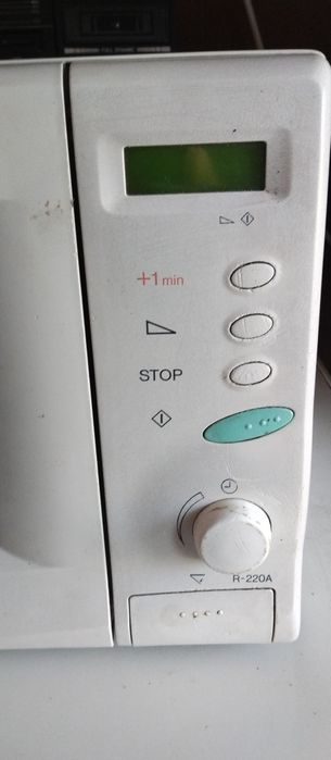 Микровълнова печка Шарп