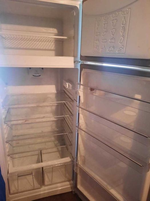 Frigider ARISTON Hotpoint