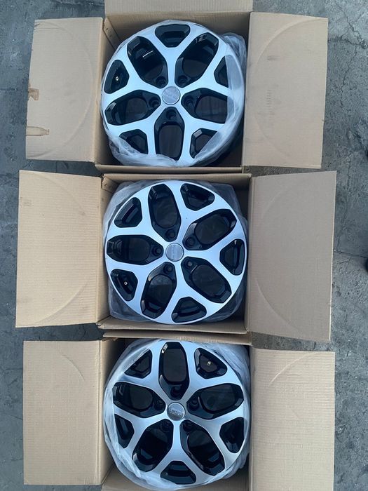 Продам Новые диски р16