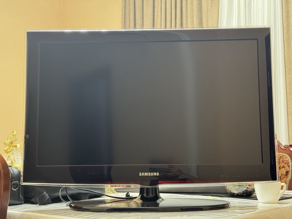 Телевизор Samsung 32