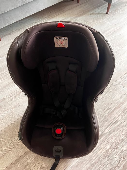 Автокресло Peg-Perego