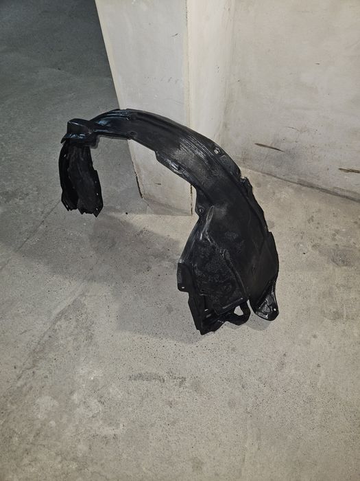 Преден ляв подкалник Honda CRV