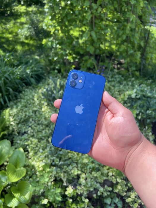 iPhone 12 128 gb.