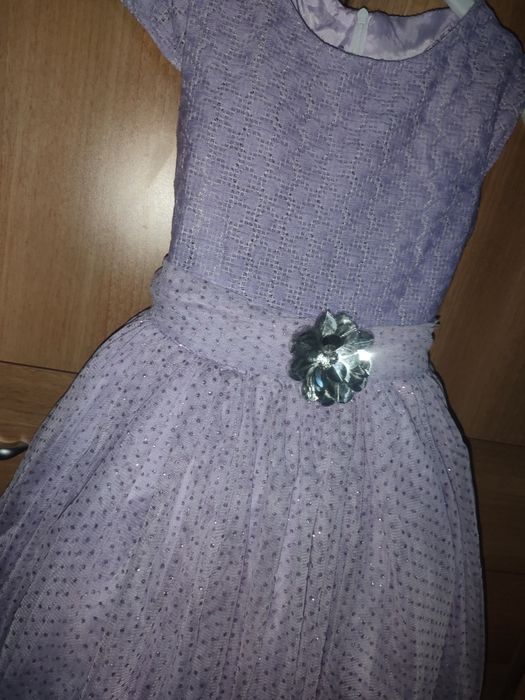 Платье на девочку