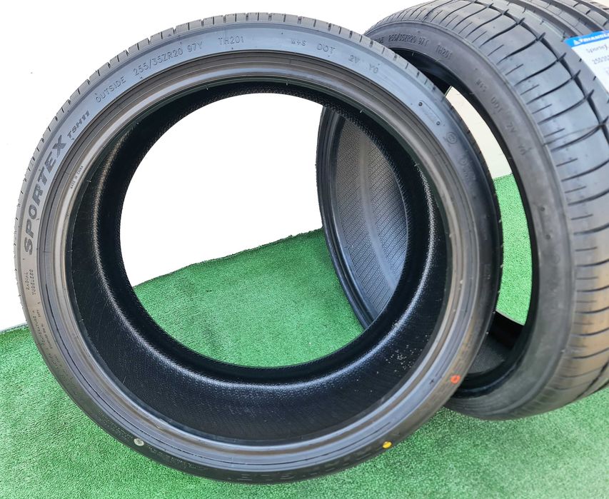 Нови TRIANGLE Sportex 255/35/20- летни