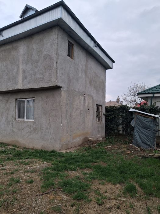 Vand casa la roșu Sendreni,la Dn25, proprietar.