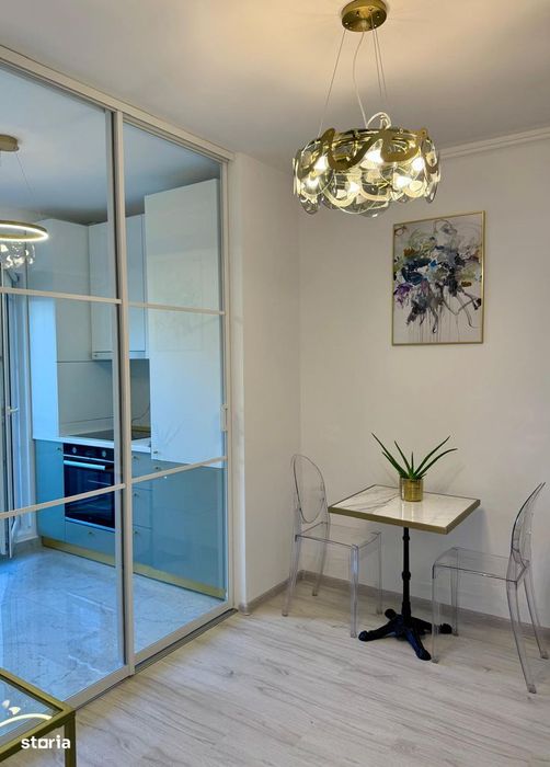2 camere+ parcare| Vedere piscina| Prima inchirie| Metrou Berceni 7'