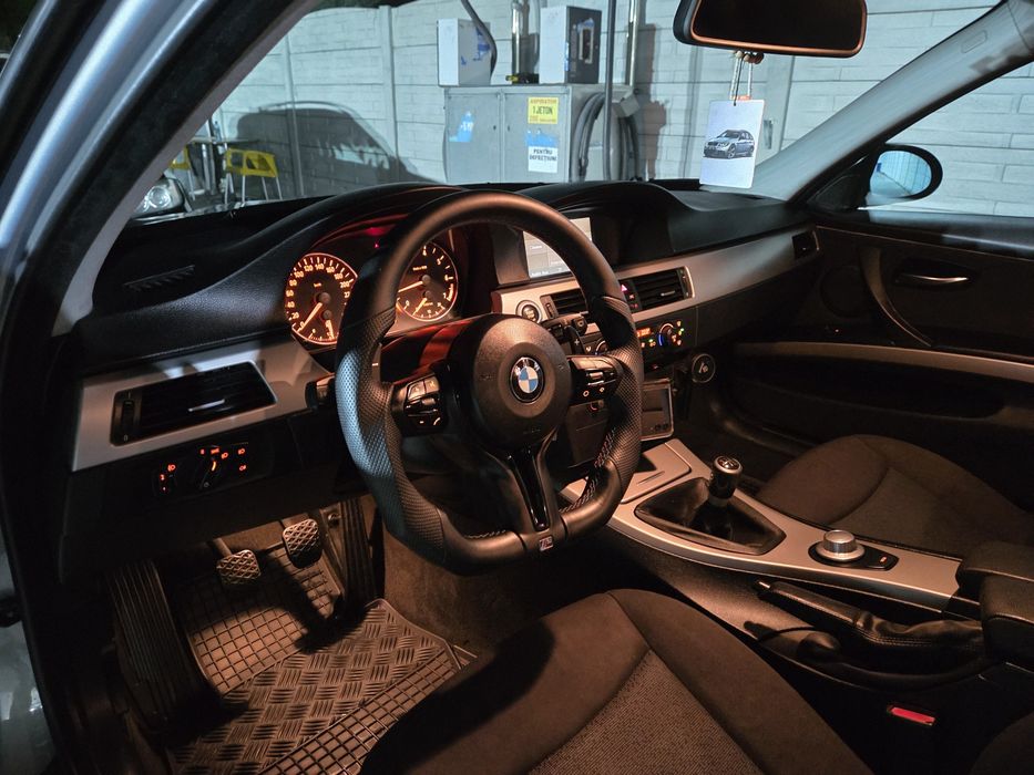 Bmw 320i 150 cp 2006