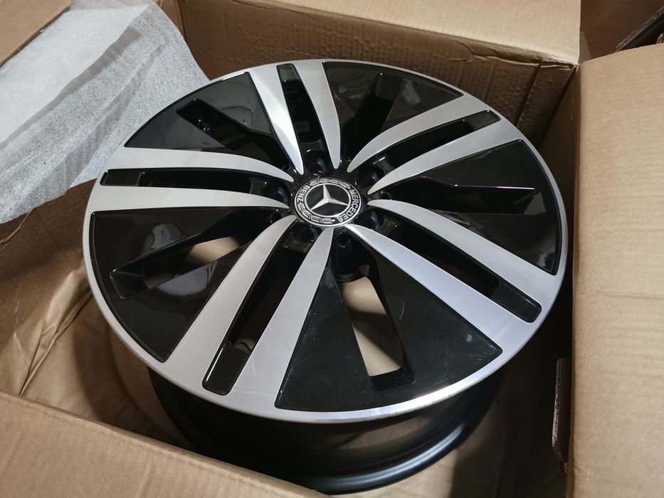 Vand jante de aliaj originale Mercedes pe 18